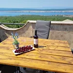 Дом отдыха Mit Privatem Pool Und Sauna By Interhome Ядраново
