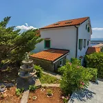 Mit Privatem Pool Und Sauna By Interhome Дом отдыха