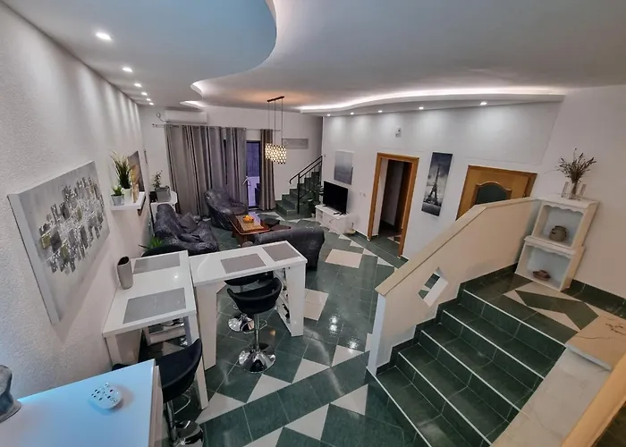 Vakantiehuis Mit Privatem Pool Und Sauna By Interhome