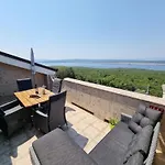 Nyaraló Mit Privatem Pool Und Sauna By Interhome