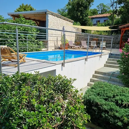Mit Privatem Pool Und Sauna By Interhome Jadranovo