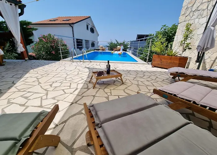 Mit Privatem Pool Und Sauna By Interhome 펜션 자드라보노